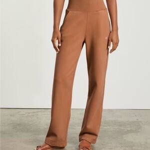 The Track High-Waist Pant